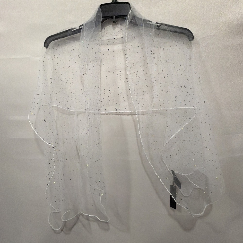 Cèzanne White Sheer‎ NWT Sparkle Scarf Wrap Shawl One Size Women's New